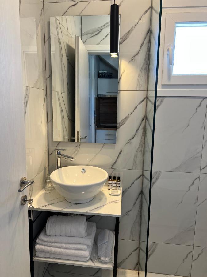 Sithon Diamond Suites Никити Экстерьер фото