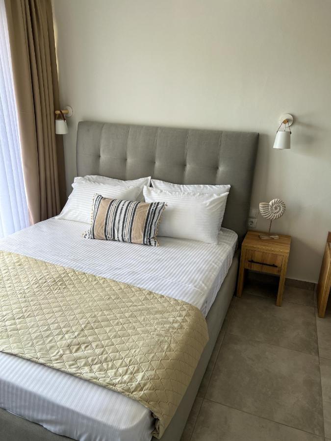 Sithon Diamond Suites Никити Экстерьер фото